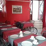 Palace Derossi 3*
