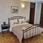 Palace Derossi 3*