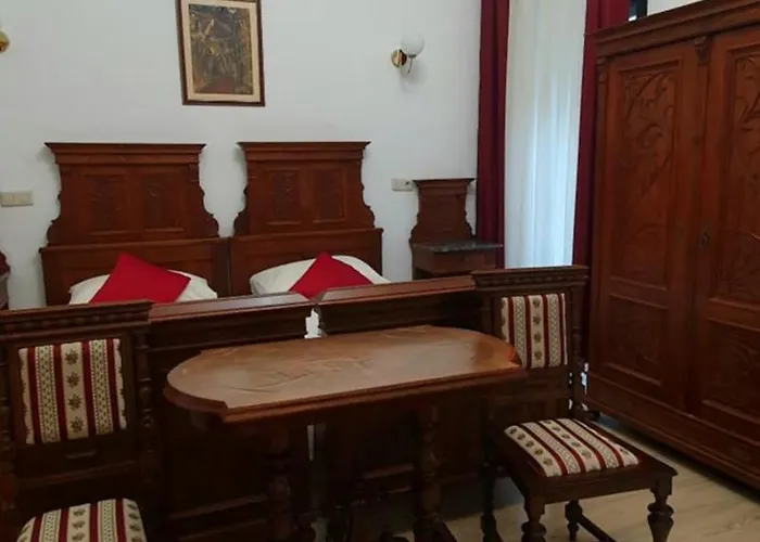 Palace Derossi Frühstückspension