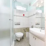 德洛西宫殿酒店 特罗吉尔