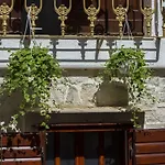 Palace Derossi Trogir