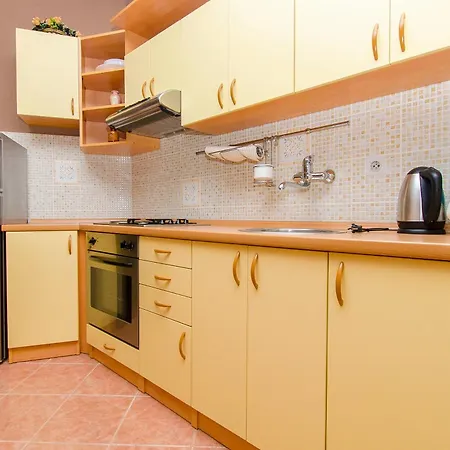 Bed & Breakfast Palace Derossi