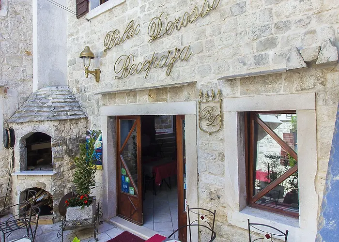 Palace Derossi Bed & Breakfast 3*